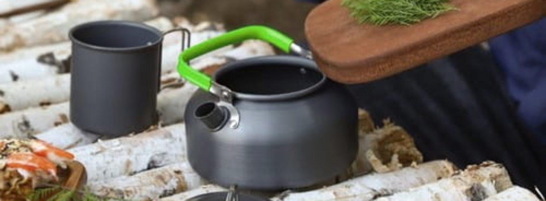 Menażka w terenie – jak wybrać praktyczny model?